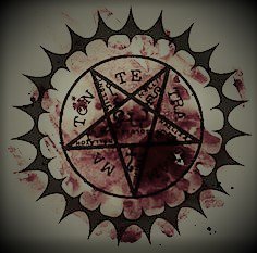 "ᎽℰЅ, ℳᎽ ℒᎾℛⅅ!"

- Open roleplay.

- I accept all ships.

- Re-tweets are appreciated.  

- Serious.