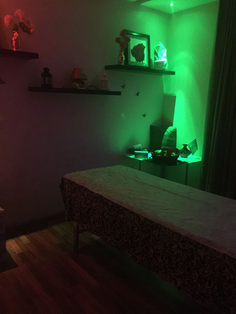 DatuSeanS1's tweet photo. #massage#riyadh al morroj.
Exit 5.
Call this number if you are a enterested.
0595624282 https://t.co/OK1QUXJRbi