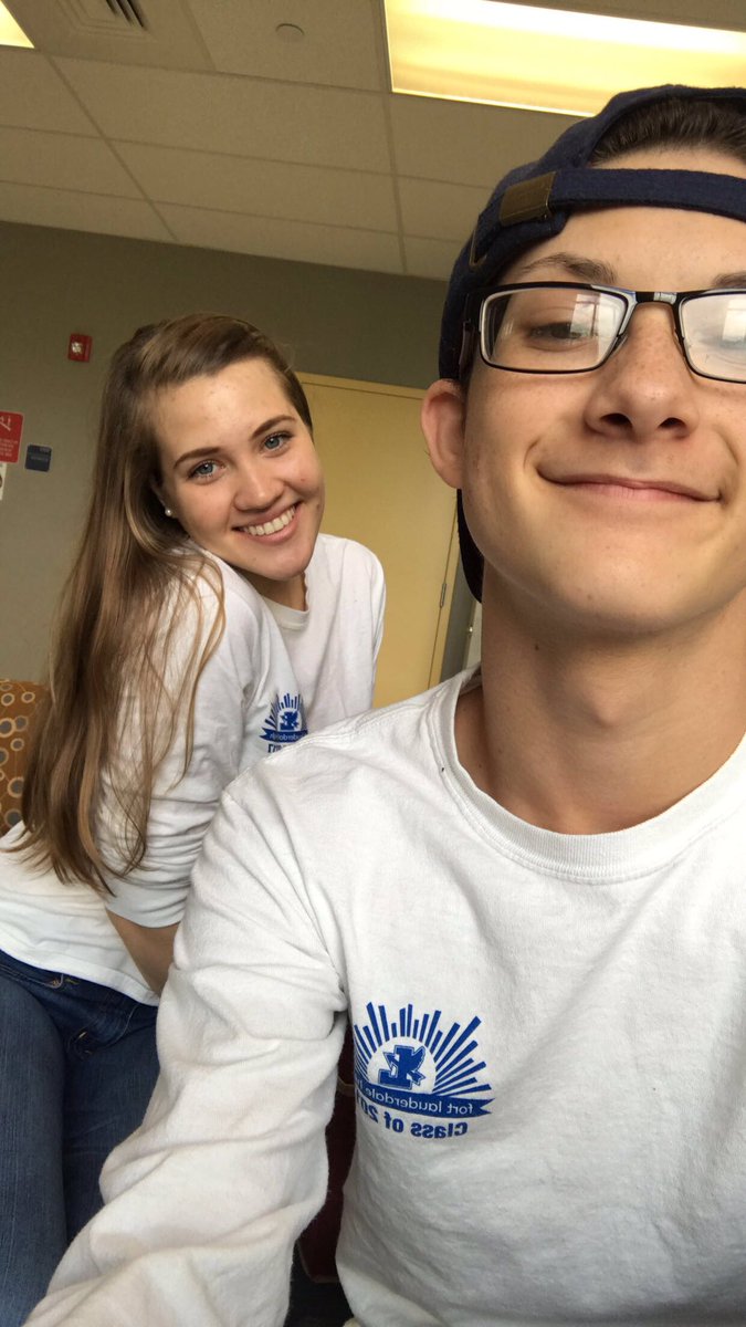 BrendanJHardie's tweet photo. Nominate Chelsea F &amp; Brendan H for Prom King and Queen// How Iconic! #flhsprom17 https://t.co/JjyXDbfHZ1