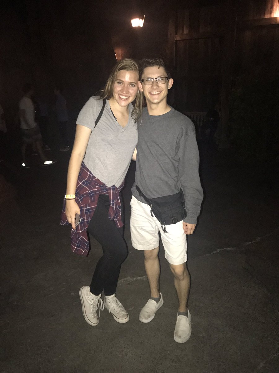 BrendanJHardie's tweet photo. Nominate Chelsea F &amp; Brendan H for Prom King and Queen// How Iconic! #flhsprom17 https://t.co/JjyXDbfHZ1