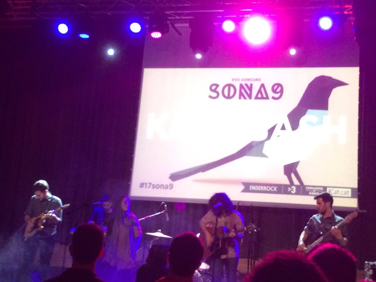 sonanou's tweet photo. El Folk-Pop de #karabash obre el #17Sona9 a @EstrellaDammCat @iCatpuntcat @enderrock @canal_33 @tv3cat @bucbonera @joventutcat https://t.co/2soKrBO90s
