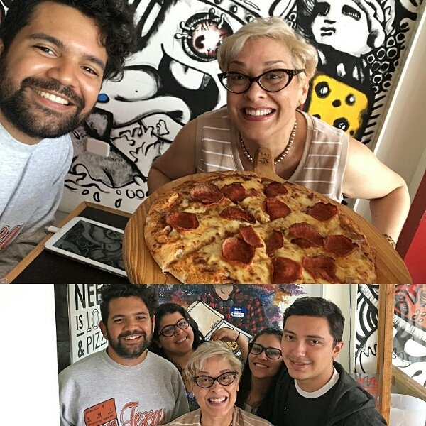 jesusreyesborja's tweet photo. Celebrando la vida de una venezolana que construye cada día con sus acciones y talento @esgoya en #onepizza 🍕 https://t.co/FuVBeJE7hW