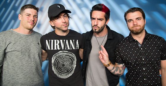 felixbonat's tweet photo. Watch @AllTimeLow reflect on darker times on their upcoming album "Last Young... https://t.co/1QpoHegAsa by #excessmusical via @c0nvey https://t.co/lqEsIda1Ll