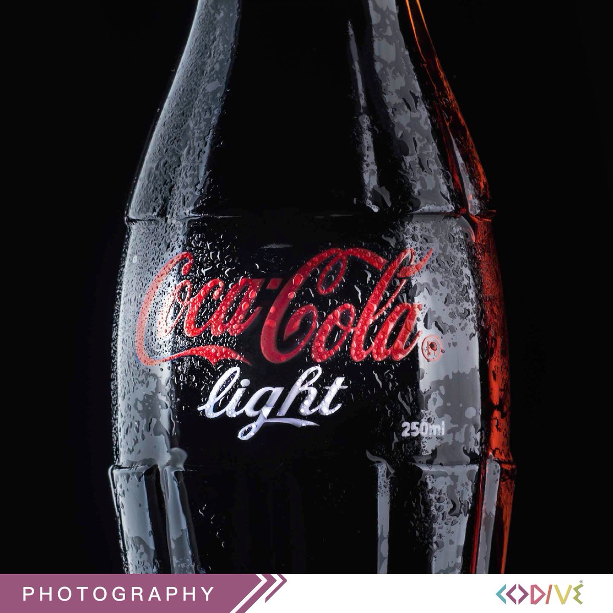 _codive_'s tweet photo. التصوير الاحترافي للمنتجات.. تواصل معنا الآن لتصوير منتجاتك
Products photography by Codive. Contact us now 
#drinks #cocacola #branding https://t.co/fIvfEIcvBh