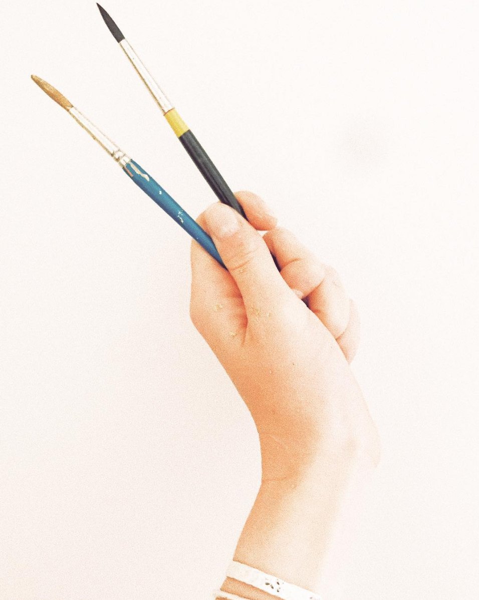 #Nashville - TOMORROW! I'm teaching Brush Lettering w/ @skillpopclt at <a href="/RefineryNash/">Refinery Nashville</a> *There's a few spots left!* bit.ly/2pryj3S