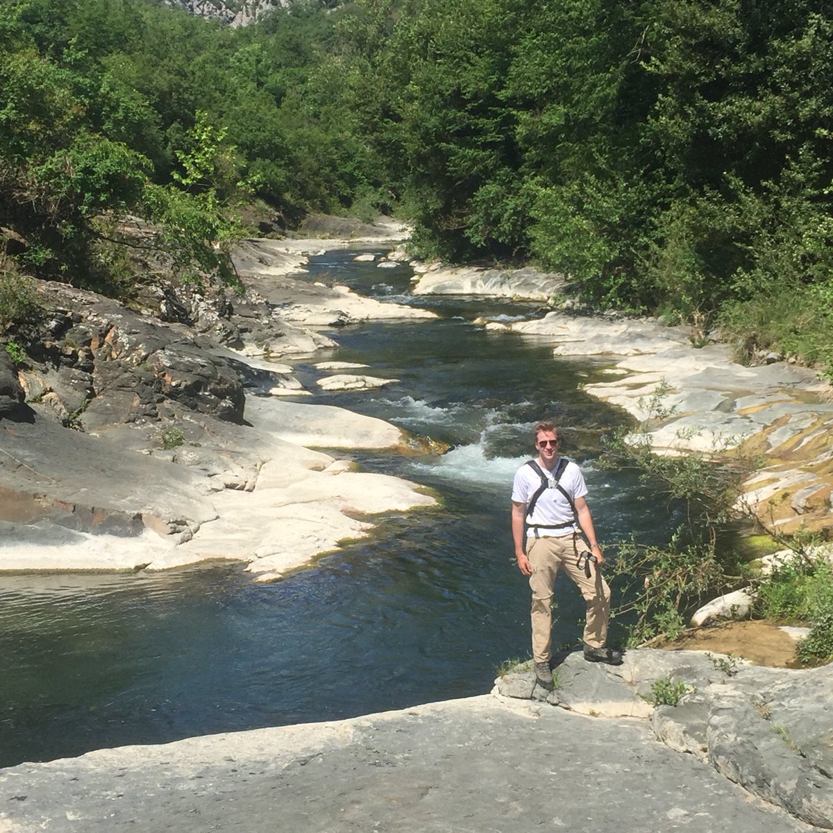 MTime247's tweet photo. Gotta say #hiking in the South of #france is stunning coming across scenes like this #mtime247 #mountains #river #cotedazur https://t.co/YudVTm7bZ0