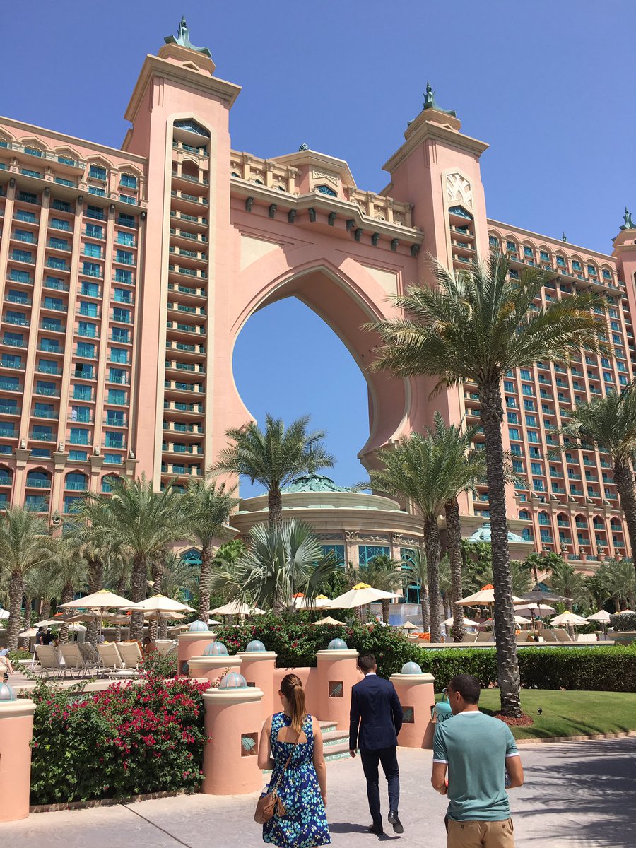 PaulG_ER's tweet photo. Senses working overtime! @ATLANTIS @NobuWorldwide #Foodie https://t.co/2pKUrdIc1E