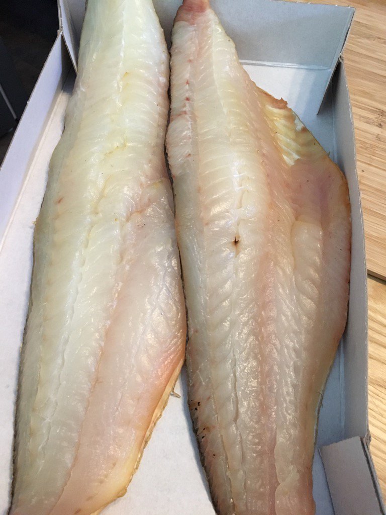 LeeWill27915583's tweet photo. Lovely smoked natural haddock from the kings dish grimsbys finest https://t.co/KKrIUIvZ3v