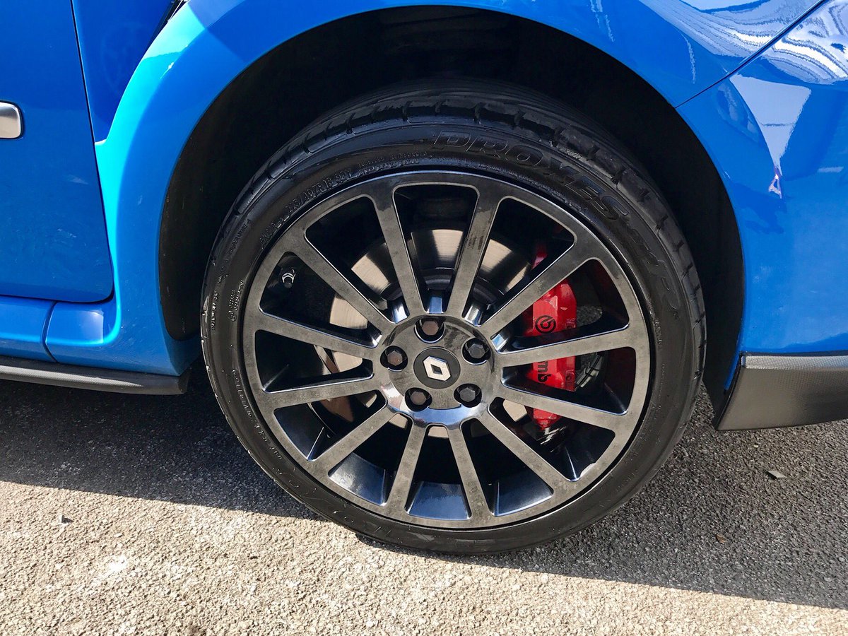 rsalloyrefurb's tweet photo. Hyper black is pretty cool😲 https://t.co/JKNbX6G5HF