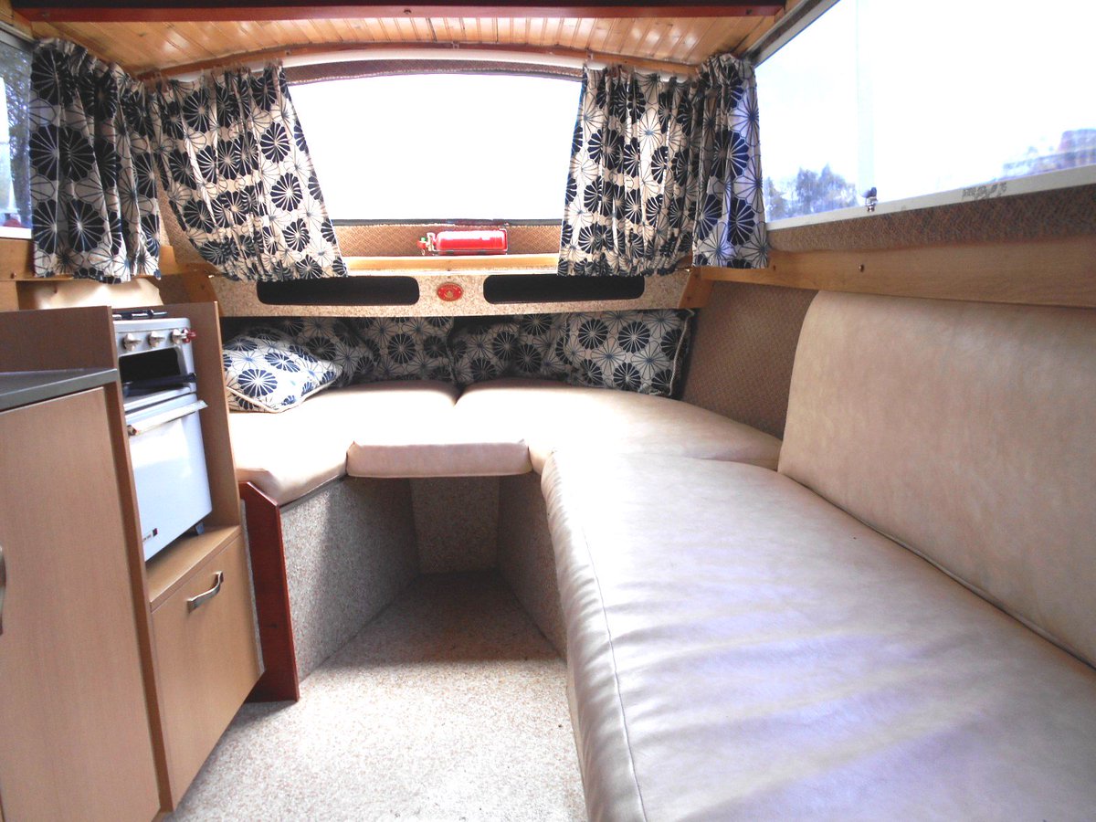 ABCBoatSales's tweet photo. An ideal weekend boat https://t.co/1DgjCaDVgp #relaxingweekend #cruisingalong #holidaysafloat https://t.co/wZObseXTZz