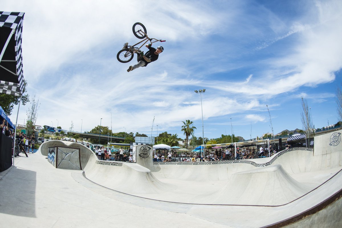 La Vans #BMX Pro Cup, en 28 fotos de <a href="/RubenVigil/">Ruben Vigil</a> 

v/ <a href="/diarioas/">Diario AS</a> 

📷➡️ bit.ly/2pYf6KM