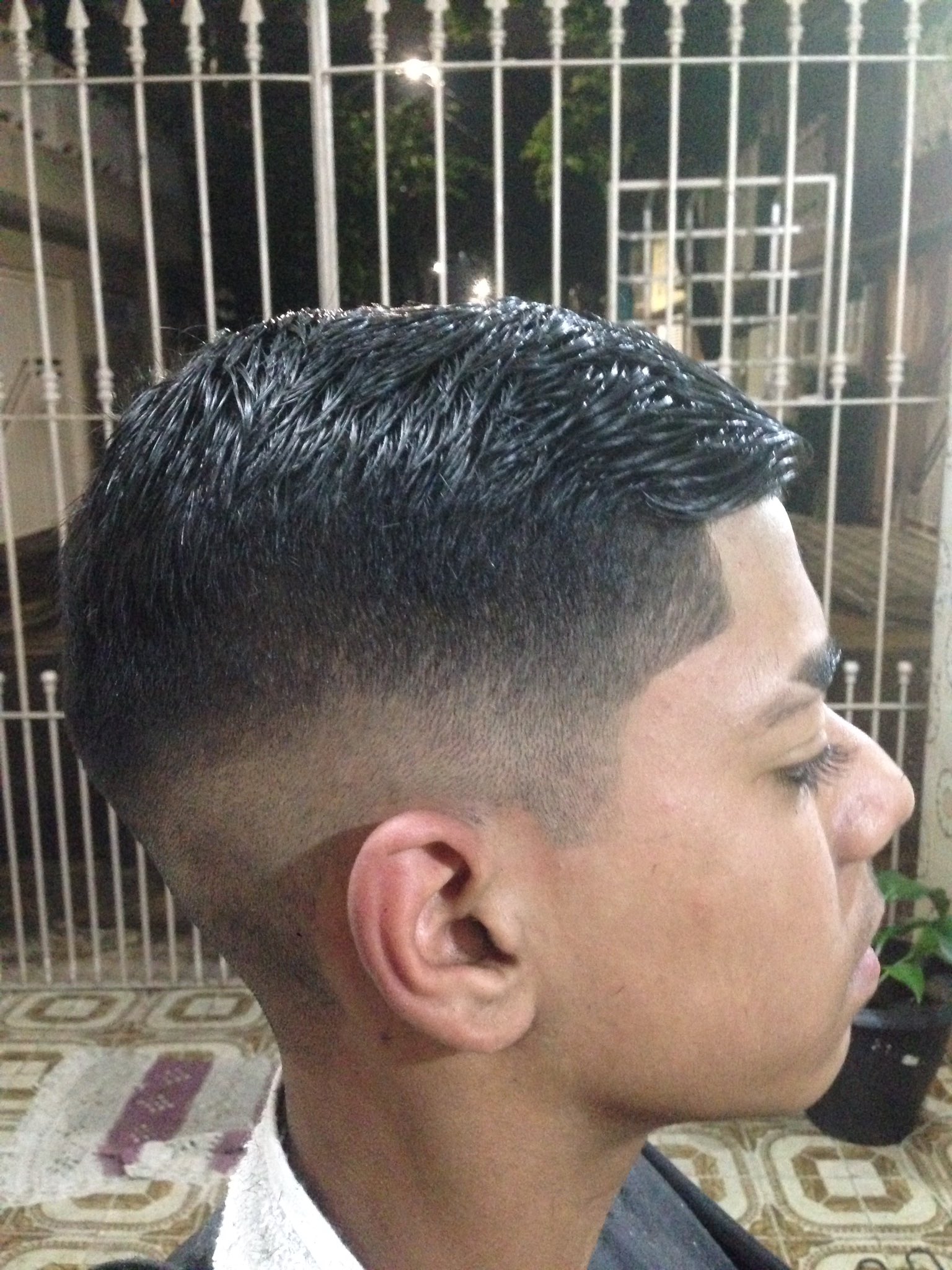 sua vó 👵🏾 on X: Corte disfarçado 💇🏻♂️✂️ #Madefade / X