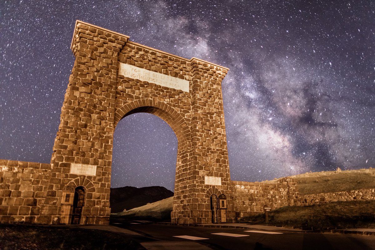 Milky Way arching over Roosevelt Arch