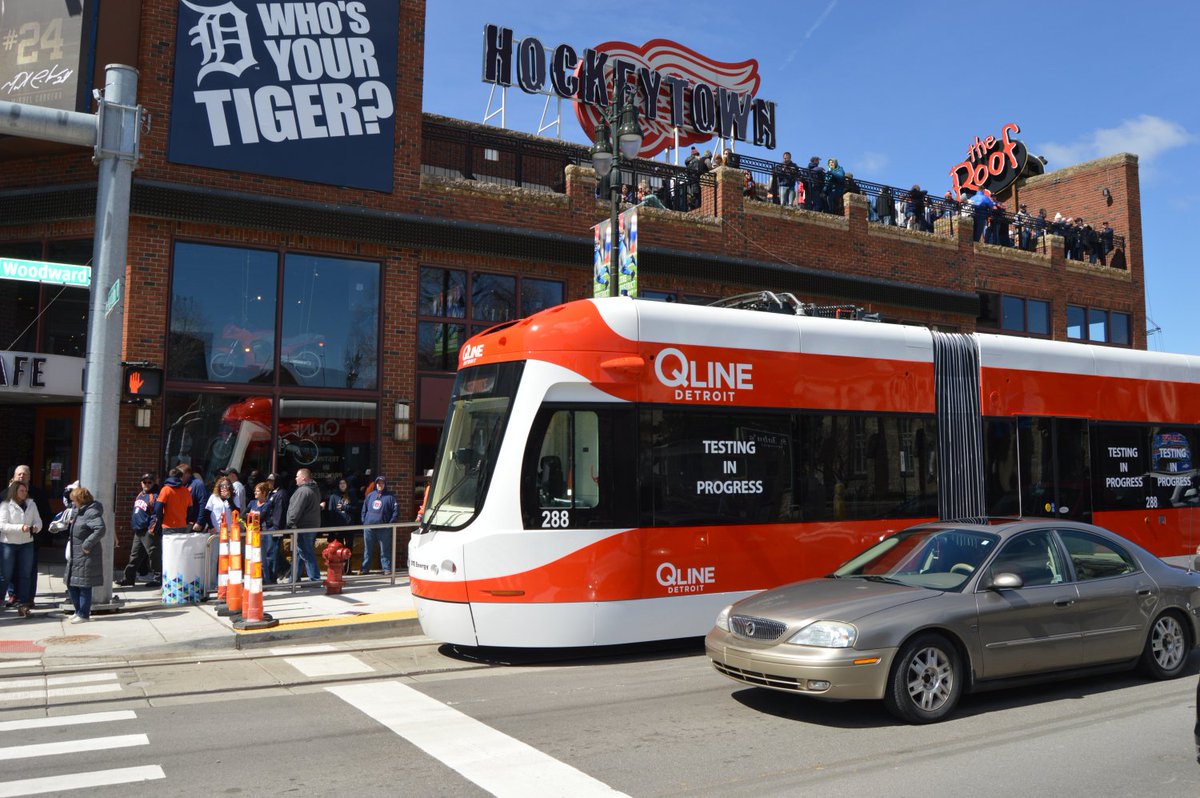 qlinedetroit's tweet photo. Sales and extended happy hours are just part of the #QLINEs Grand Opening festivities this weekend. https://t.co/49e8Saz01y #WeMoveDetroit https://t.co/hUXS0Zlc47