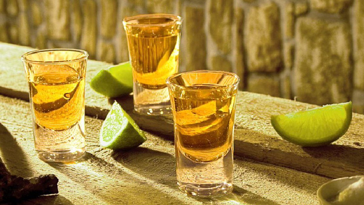 Tequila shots good for your health, bone strength, study shows bit.ly/2qO4qQb https://t.co/cdVX6tciNX