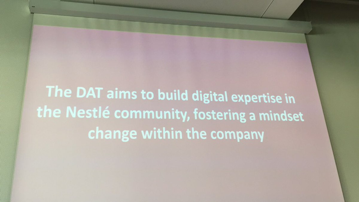 KDHungerford's tweet photo. The incredible and generous @anasofiacald sharing her experiences working with @NESTLE_DAT at #wds2017 https://t.co/ic1x9B2Pi4