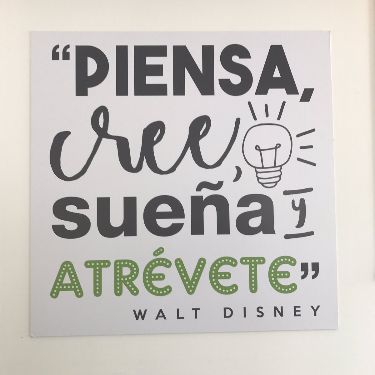 jimmypons's tweet photo. Soñando voy, soñando Vengo y por el camino NO me entretengo #HLAB7 #uniondigital https://t.co/3Nv9k08KwA