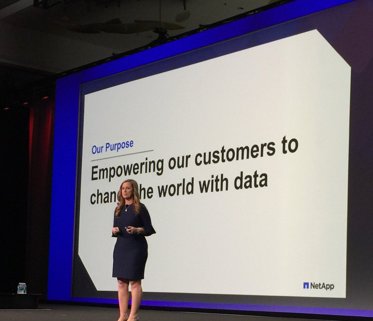 brettr_tx's tweet image. Empowering our customers to change the world with data!! @jenglish12 #NetAppCONVERGE