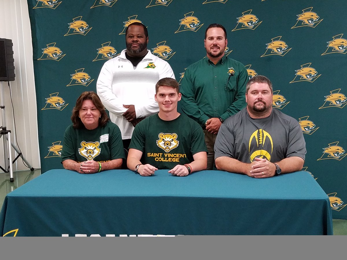 LHSPantherAth's tweet photo. Congrats Dakota Alverez, St. Vincent bound https://t.co/vLzWUlnHfR
