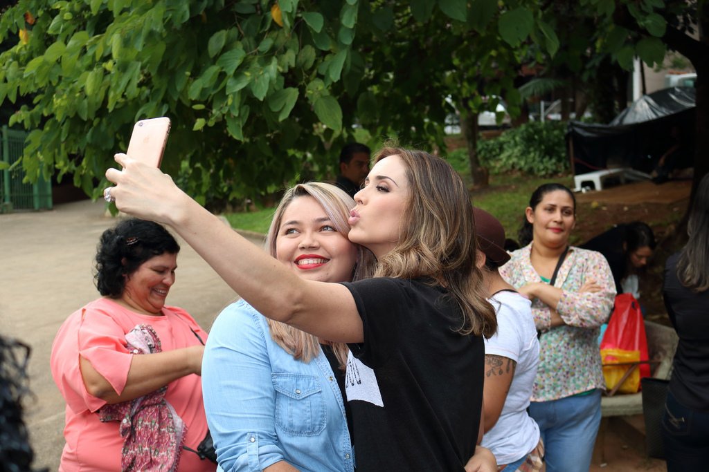 JBR_Brasil's tweet photo. 📸#66 @jackybrv😍😍😍😍😍😍😍 Mais do  encontro do dia 02/05/2017 com as #Jakcysfãs brasileiras @JackyBrvRockzz https://t.co/VECzC40S8l