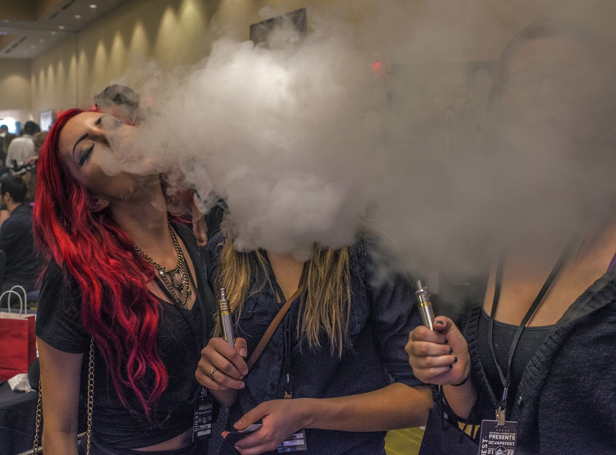 News for the #american #vapefam from <a href="/washingtonpost/">The Washington Post</a> 'FDA delays enforcement of... ln.is/liqAx by #vapouriz via <a href="/c0nvey/">Convey</a>