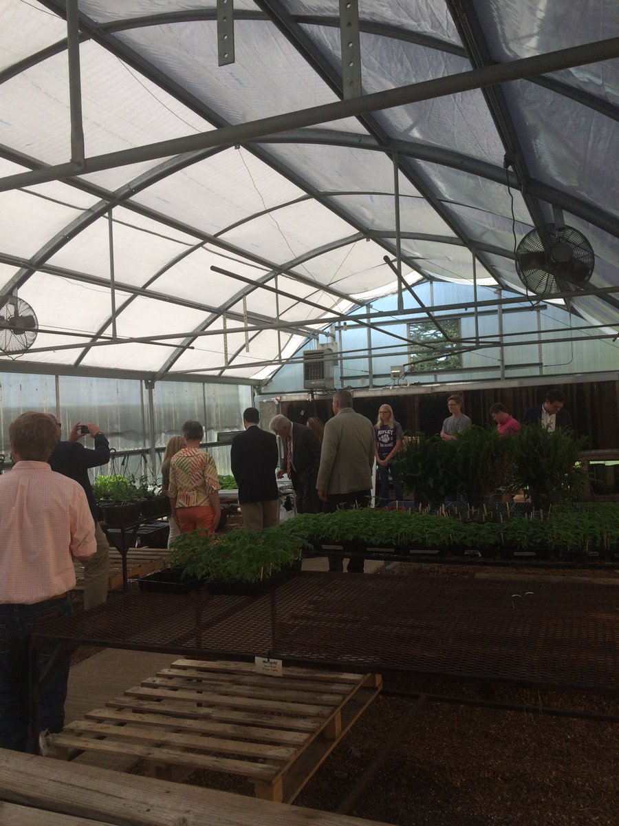 hassell_joey's tweet image. #RipleyTigers are excited to have @repdavidkustoff on campus @LaudCoSchools to visit w/ our @tnffa programs. @TNedu #postsecondarytransition