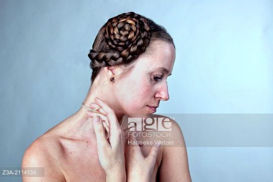 age_fotostock's tweet photo. Our faces are our most expressive feature; a good headshot should celebrate this.#portraits #photography https://t.co/vfn1pa5ePP