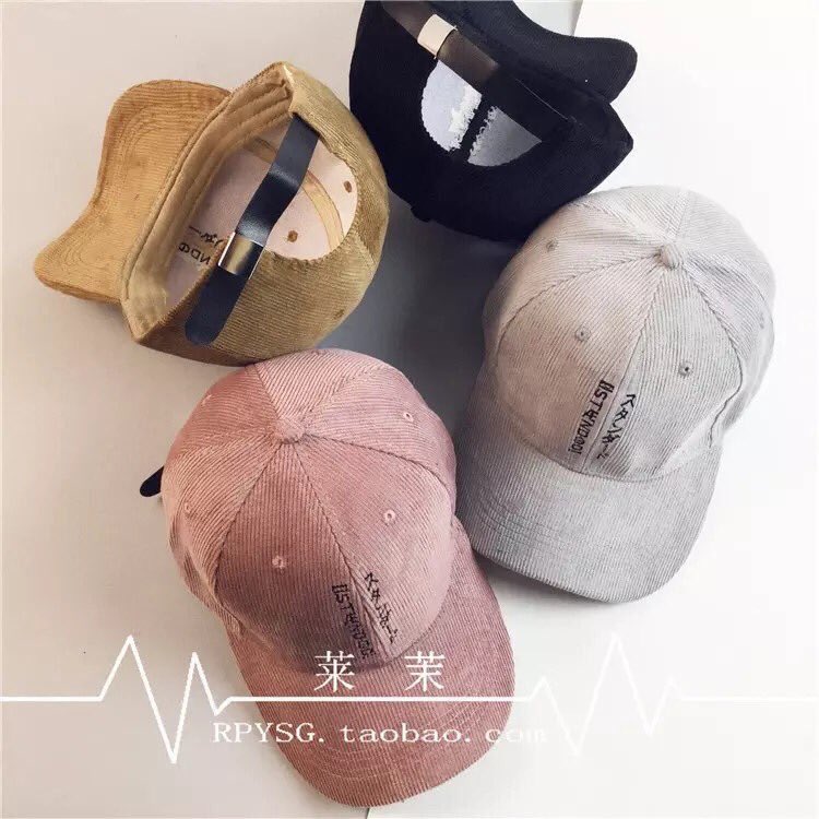 shopbytinggg's tweet photo. [Pre-order] CP41 #หมวก STAN
Color: ดำ/เทา/ชมพู/น้ำตาล
Price: 200 บาท
#tscap https://t.co/zPIosHhJrV