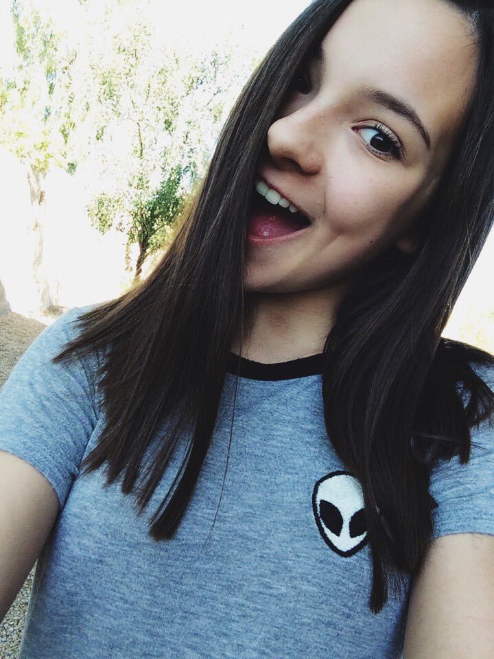 CumSlutMilan's tweet photo. I'm super horny #CumTribute #CumSlut #FuckMe #Slut #Cum #CumDump https://t.co/H0pL1Smb5g