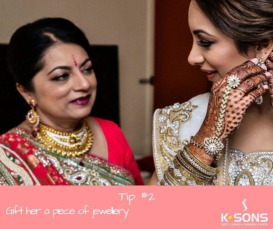Still thinking of how to #makeitspecial this #mothersday take her to a jeweller and make her feel truly treasured #love <a href="/TanishqJewelry/">Tanishq</a>
