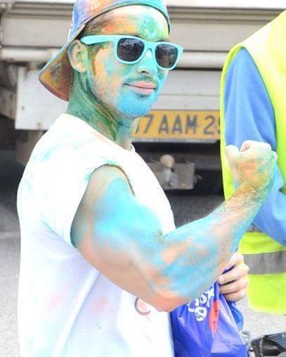 PondiColor's tweet photo. Il a bravé la poudre, ferez vous de même le 24 juin 2017 ? 🎉🏃🎣🏊🎈🏅
#Pontivy #PondiColor #PontivyAuFilDeLeau #Bretagne #Morbihan #Course #Fun https://t.co/5nhocqm84b