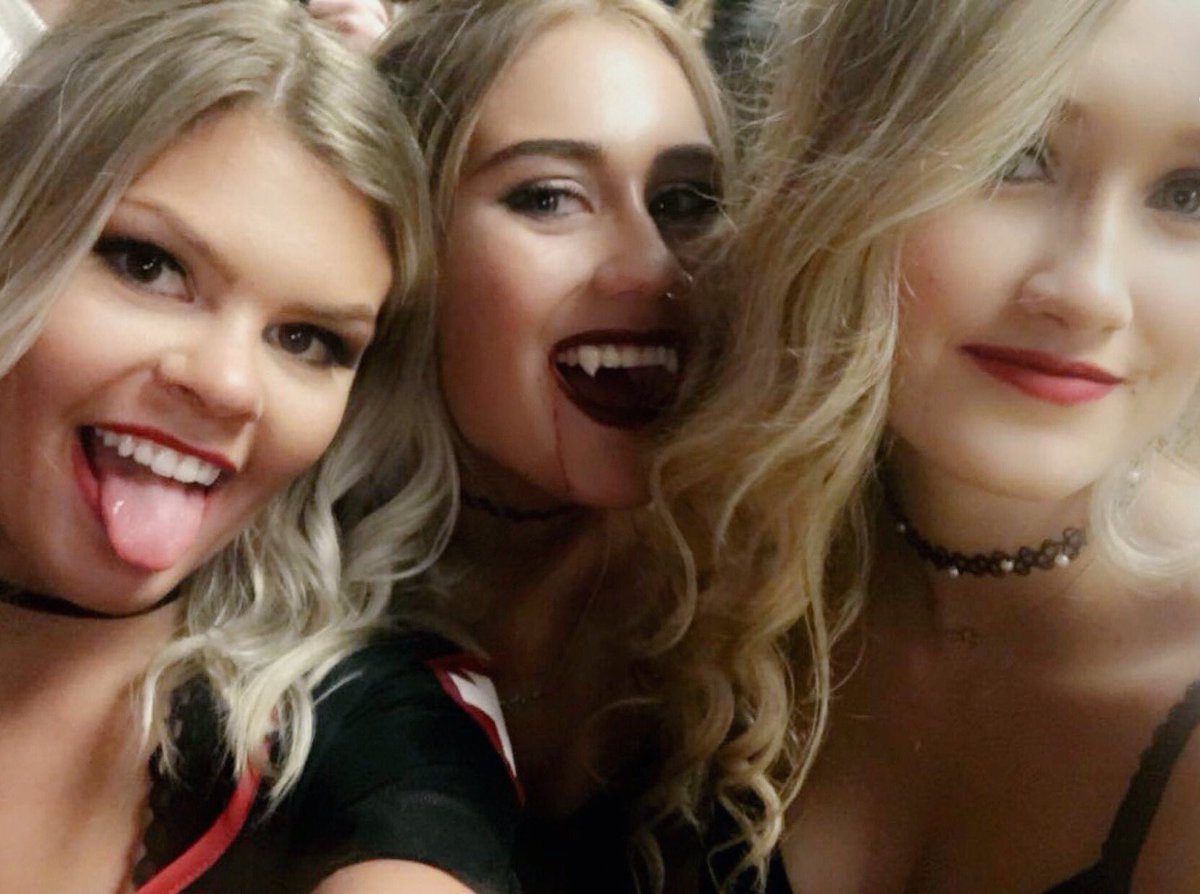 brennaspooks's tweet photo. Happy bday @EllisonMika !!!! miss u (and this day) bunches!! 💞❤️😋 https://t.co/oJzVydh6ha