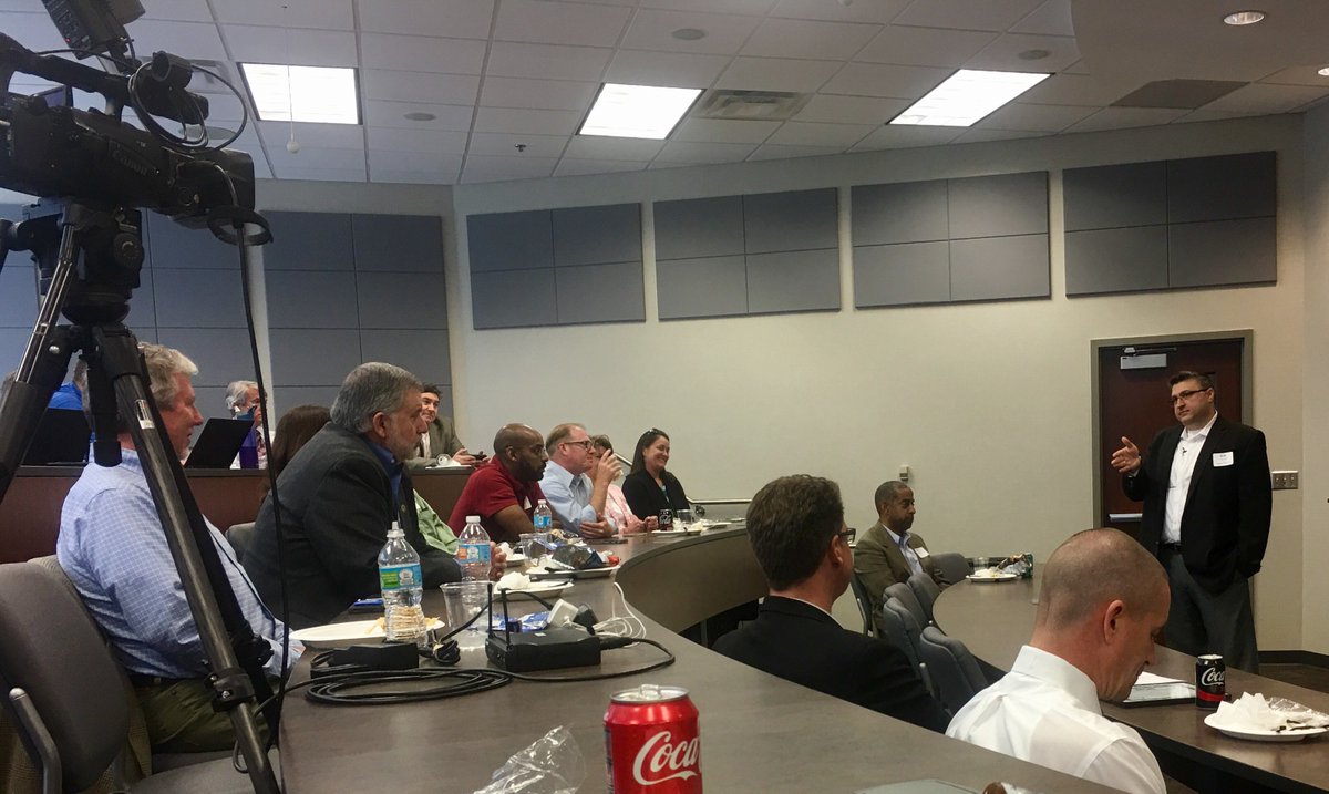 atlantaecf's tweet photo. Packed house at this afternoon's event, thanks to our sponsors, host &amp;  all our attendees! @tazlake @brightmill #AtlantaECF #WebAnalytics https://t.co/DPIm6MFauP