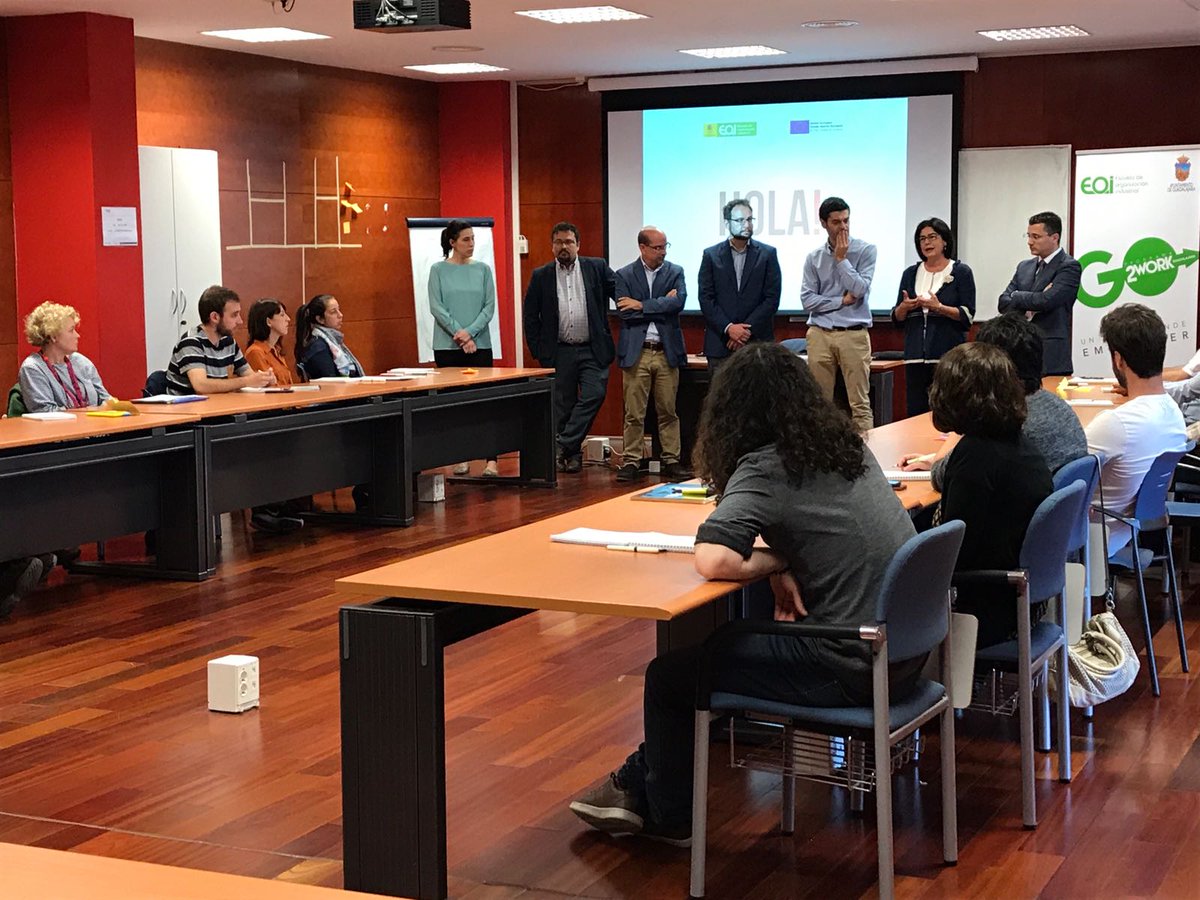 Hoy hemos inaugurado la tercera edición del #Coworking <a href="/eoi/">EOI</a> @GuadalaraAyto con 22 #proyectos #emprendedores