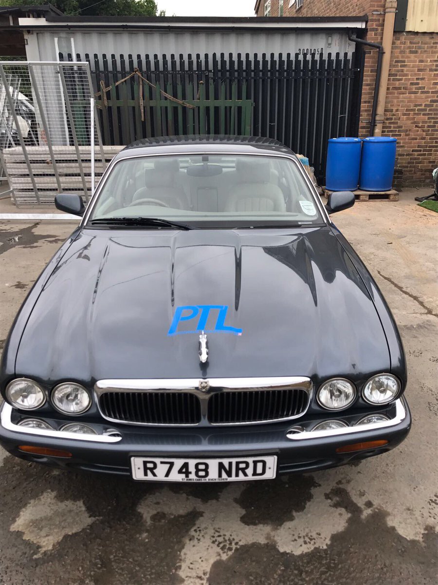 ProTradersBM's tweet image. We have wheels... start raising money for @TeenageCancer &amp;amp; @RAINYDAYTRUST with the help of  @Pavestone @PavestonePeppa @Translease @dwnyebm