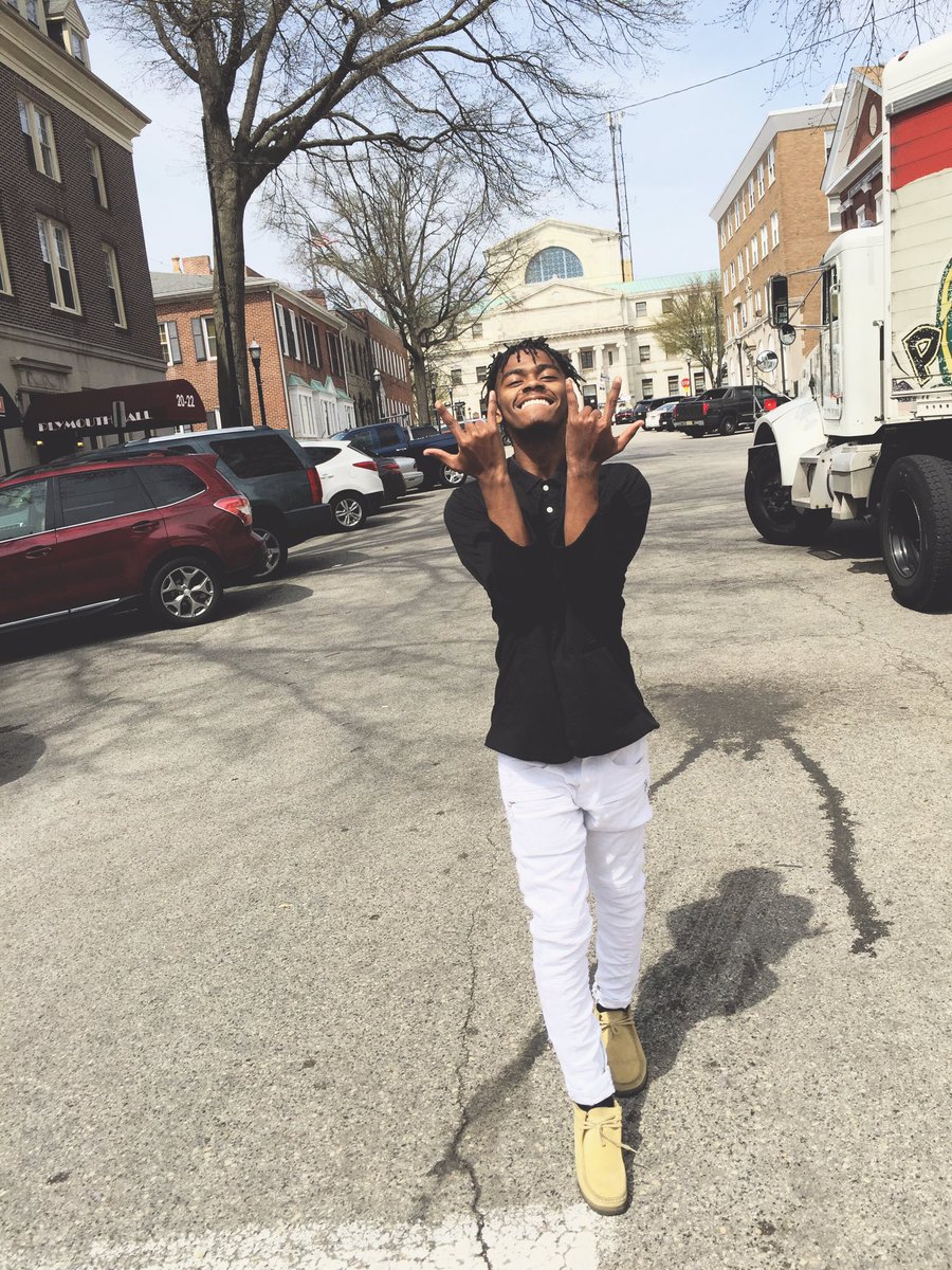 CooliBitch's tweet photo. NOMORE PROBATION BITCH🤙🏾🤦🏾‍♀️SO YOU KNOW IM CHEESY🖕🏾🤠🖕🏾Oh Yea The Judge Was On My Dick She Think I'm Cute😭💕💕 https://t.co/nRpAIfzERW