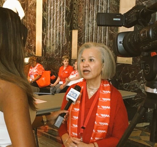 SHAYOCONNORNEWS's tweet photo. Nearly 30,000 individuals are on waiting lists to receive health services at home. More on family caregivers tonight on #Local33News.#AARP https://t.co/dnx3gY8R8L