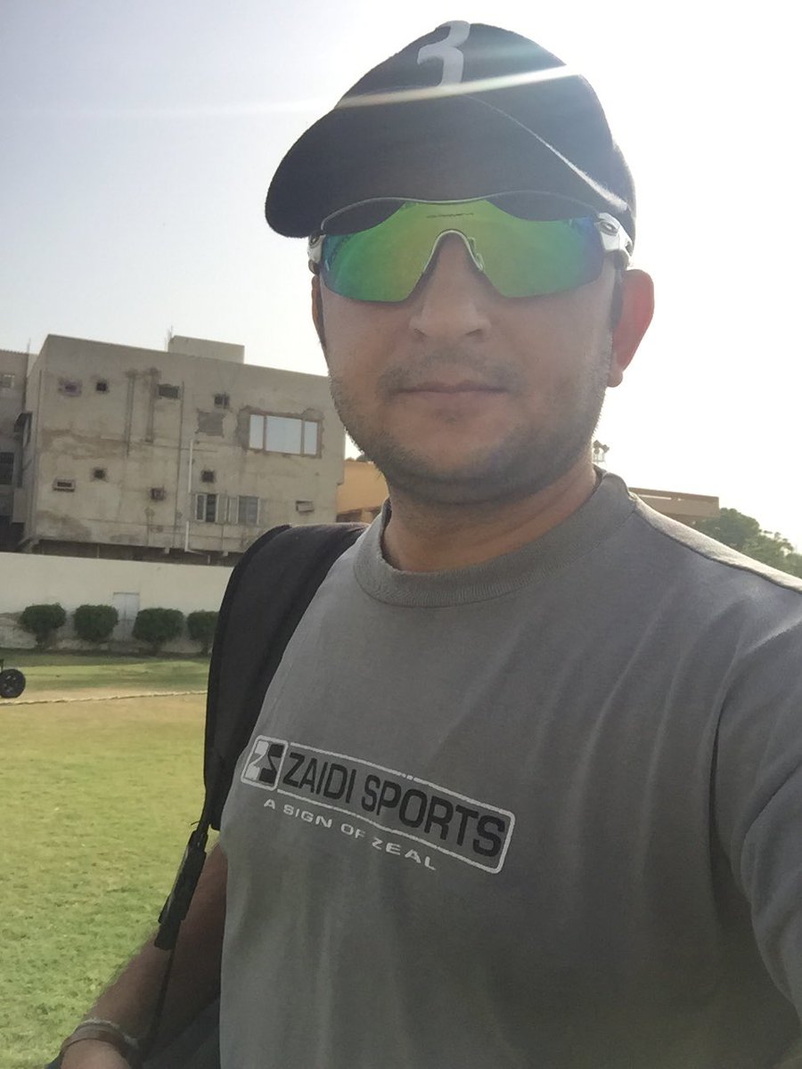 FaisalIqbalCric's tweet photo. Sweating out Hard 😓 in this heat🔥☀️ is the Best thing happens to me!! 🏏😊😎 #Training #SkillsPractise #IrishLeagueSeason #TestComeback 🏏 https://t.co/pbPkAc50zD