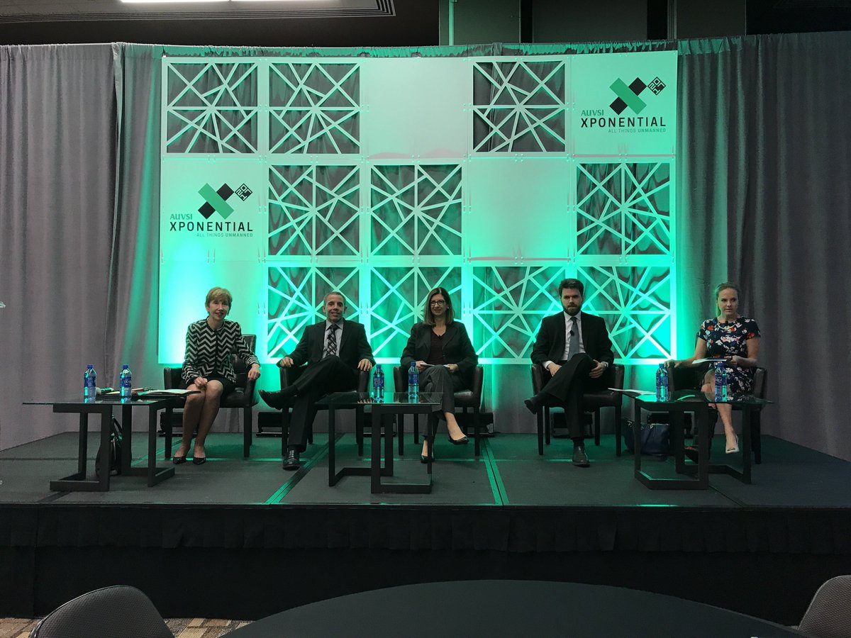 Florida Poly professor Dr. Dean Bushey joined an #AutonomousVehicle and #SelfDriving panel at the XPONENTIAL conference in Texas.