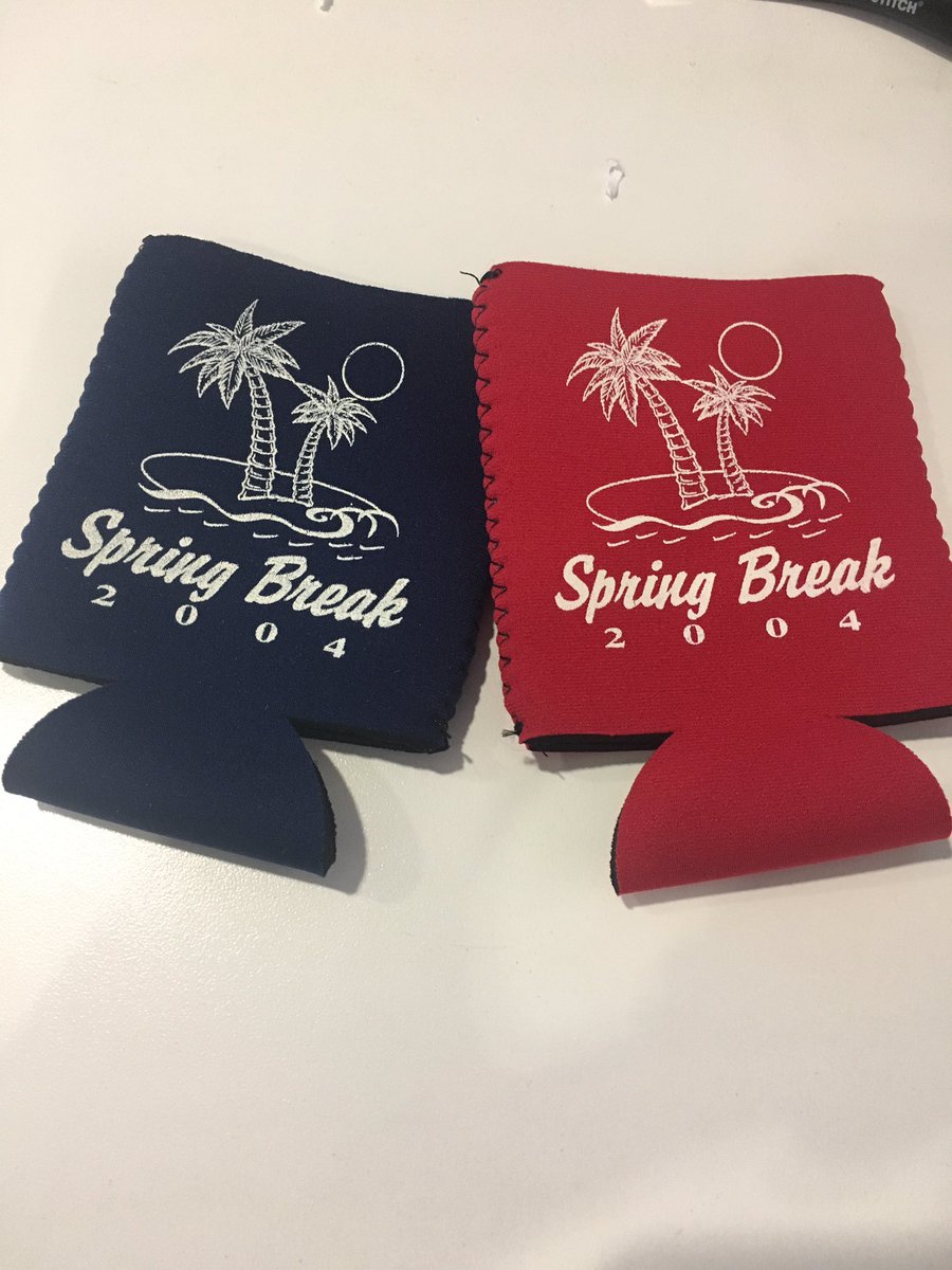 Antwanuss's tweet photo. Come get yourself a FREE vintage 2004 Islander Cuzie! From UC 218! #ForeverIslander #TAMUCC https://t.co/ab0GLbUF5h