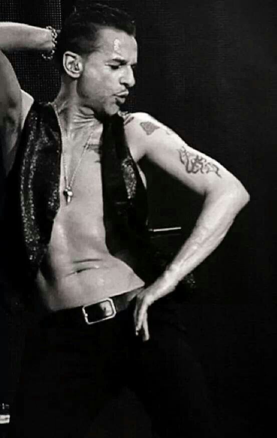 Happy Birthday Mr. Dave Gahan 
 