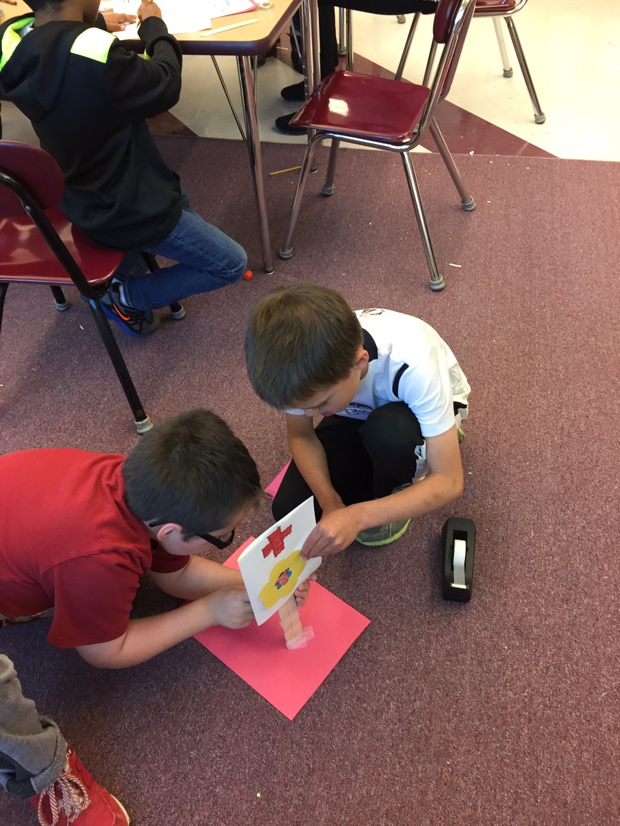 ZeccaCarin's tweet photo. #GGD17 brought out independence, collaboration and problem solving-on their own!THIS IS THE GOAL @GVSD_ITS @ajjuliani @MikeAudevard https://t.co/beOblkxPIB