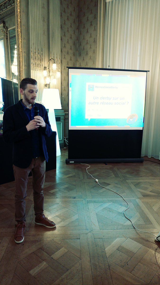 metropolerennes's tweet photo. 15 équipes, 1576 tweets et plus de 3000 RT: le #RSD17 est terminé ! C'est l'heure de la remise des prix ! #Socialmedia #Rennes https://t.co/Rngtyh2J91