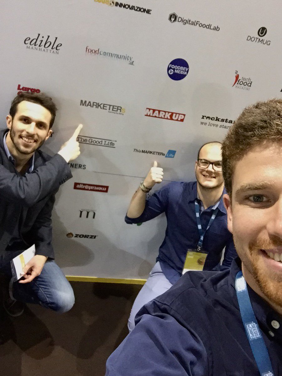 Salutiamo i nostri colleghi <a href="/StevePeres/">Nicolò Peretti</a> e <a href="/Papu_Shoe/">Matteo Scarpa</a> che lasciano il testimone a <a href="/bolelli_stefano/">Stefano Bolelli</a>
#Selfie <a href="/SEEDSandCHIPS/">Seeds&Chips</a>