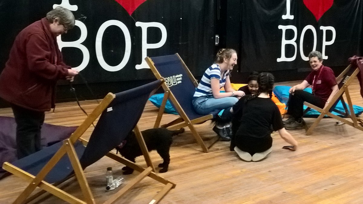 NicholasOrpin2's tweet photo. Huge thanks to @NHSBHearingDogs volunteers and @HearingDogs Beany, Clay, Evie &amp; Cora for making such a big impact on students @RoehamptonSU https://t.co/sANChe2QRG