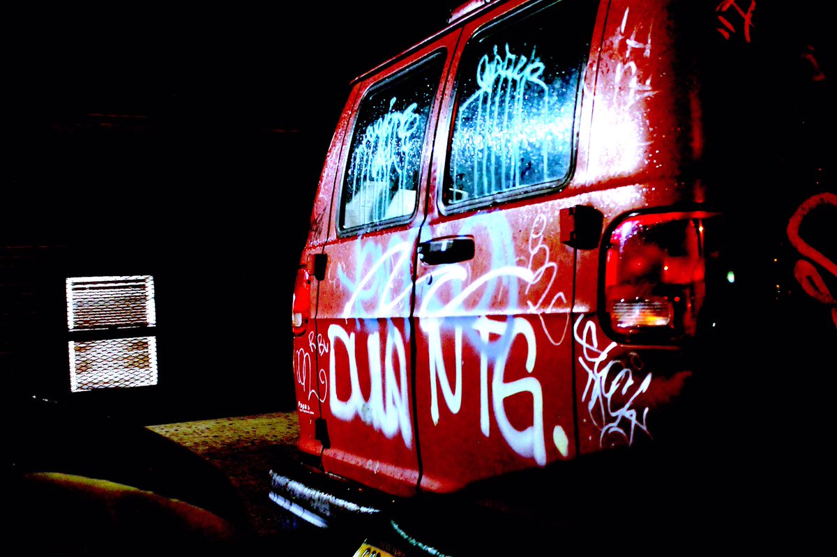 Thenquestion's tweet image. Catch a #vibe with this #dope #graffiti van spotted in the Tremont section of the #bronx