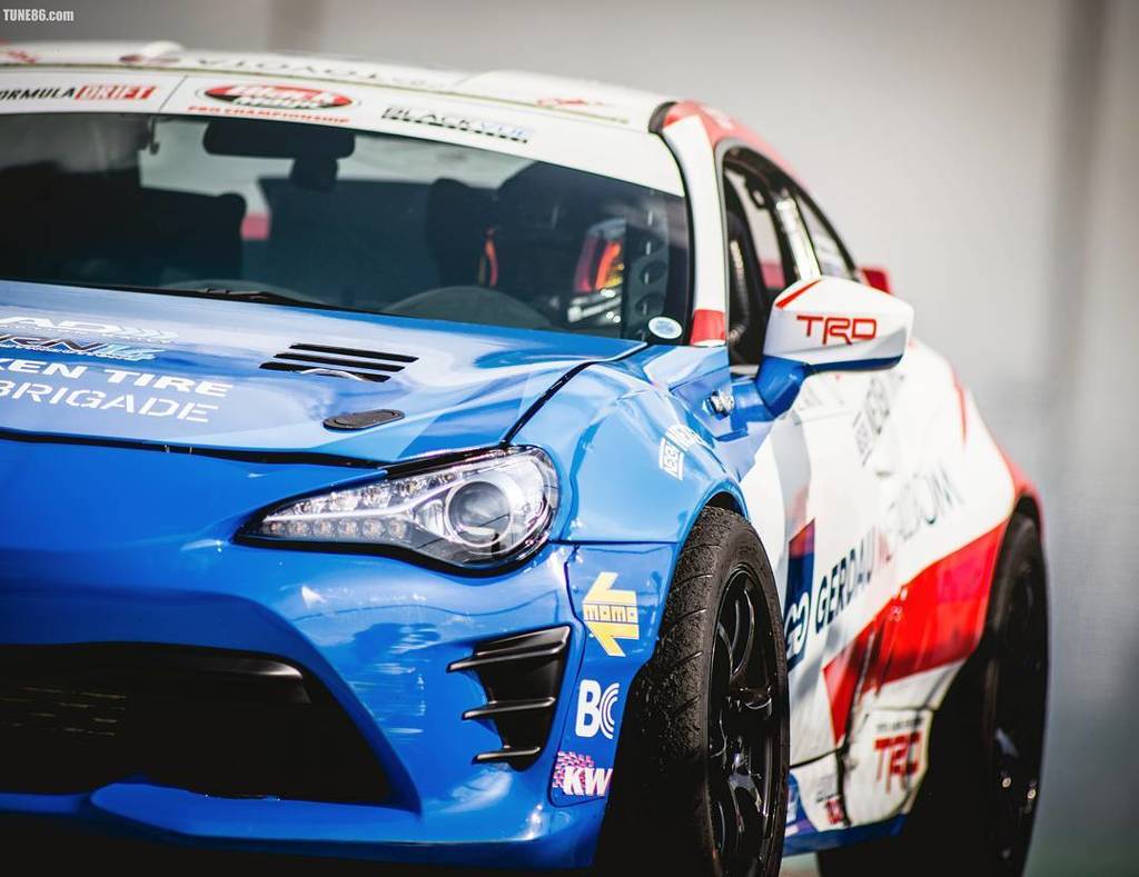 Tune86com's tweet photo. 🚗: @jcastroracing
📸@valtersboze
Last round photos on our website https://t.co/2gZ9LnXlle
.
.
#fdorl #drift #driftin… https://t.co/4CvBRF3Q0p https://t.co/XdHkEiWUUY