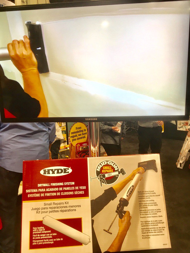 PaintMag's tweet image. If you're a better painter than drywall finisher, this new Mud Gun from @HydeTools may be for you.
#NHShow