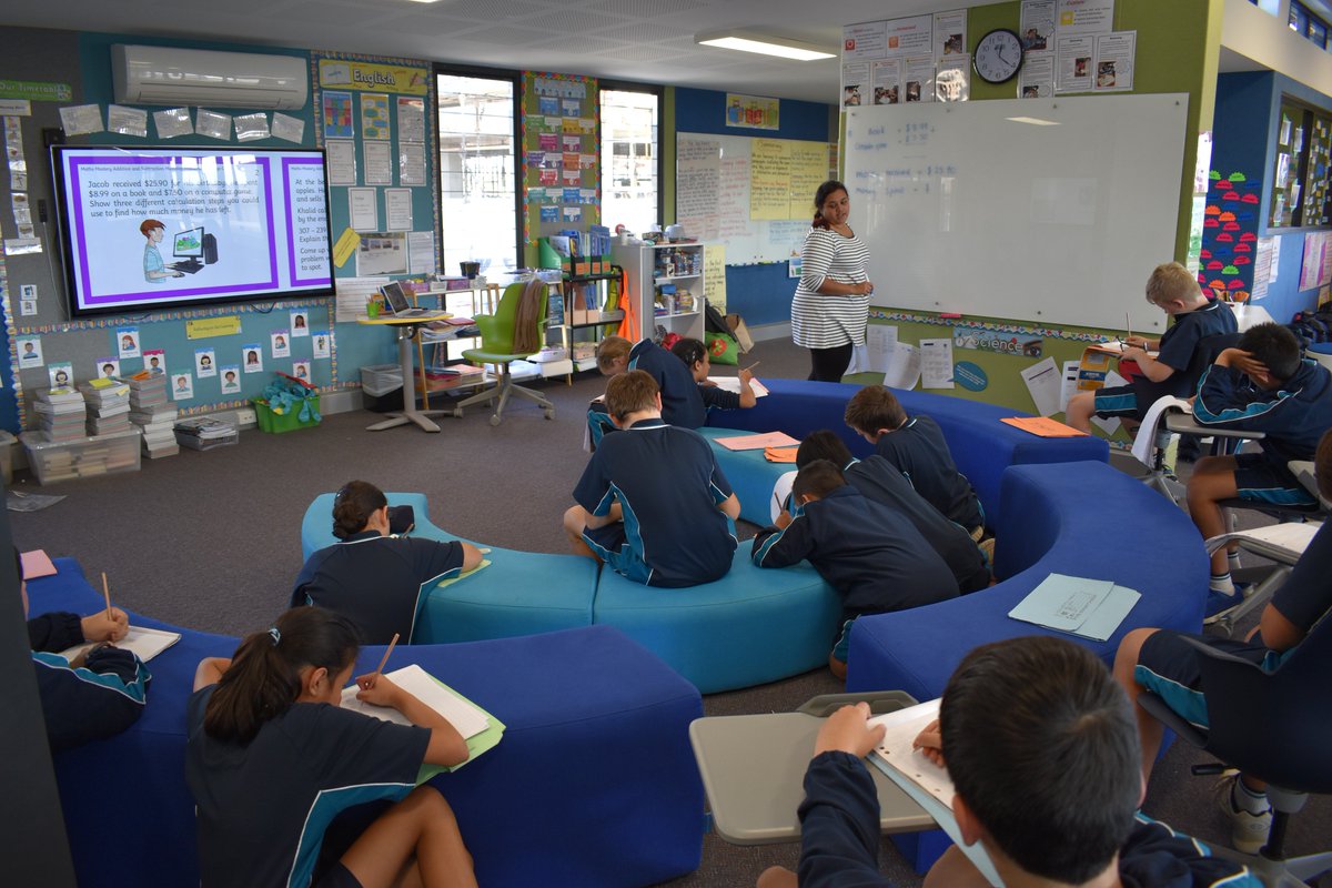 StLukesMP's tweet photo. Stage 3 are tackling word problems and showing all working to demonstrate their learning. #showyourwork #process #demonstratelearning https://t.co/wMB0q8upwx