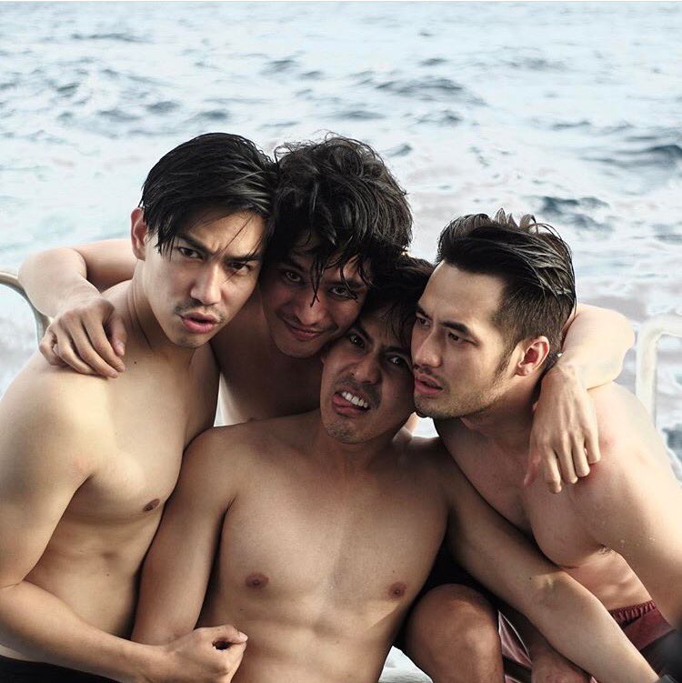 UnderbedDara's tweet photo. ลมมันแรง พี่ๆเขาอาจจะหนาว

อยากจิเดินเนียนๆ ไปกอดด้วยจังงงงง /บิดตัวเขิล

#ใต้เตียงดารา https://t.co/74nVHYizka